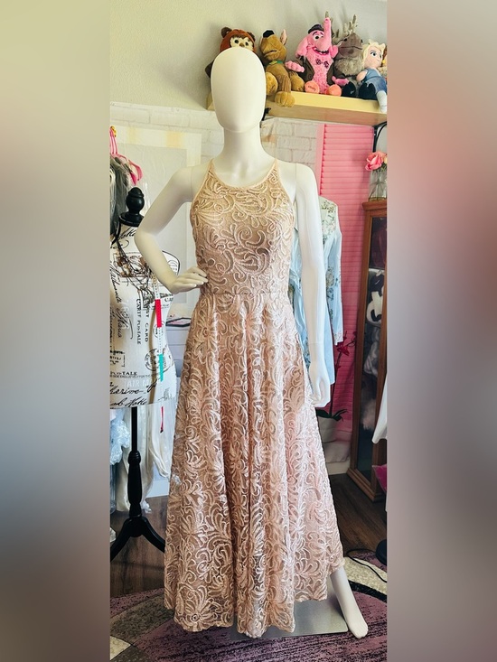 Betsy & Adam Dresses & Skirts - Betsy & Adam Lace & Sequin Formal Dress